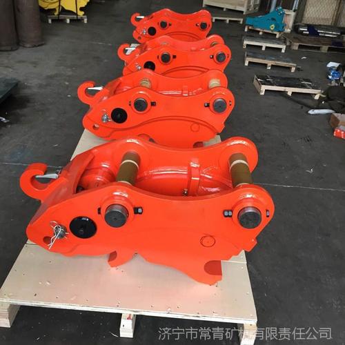 挖机液压快速连接器 高效作业的核心利器，各种型号挖掘机快换装置全解析